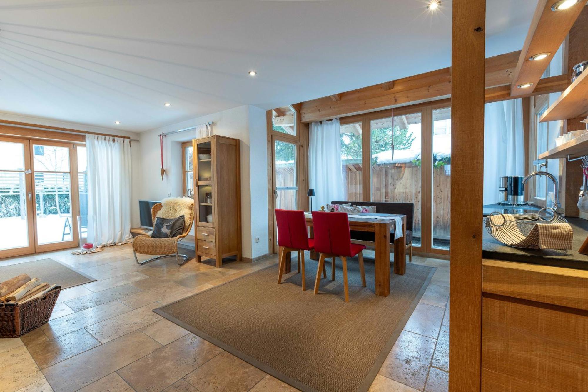 Ferienlandhaus Alpinum 伦格里斯 外观 照片